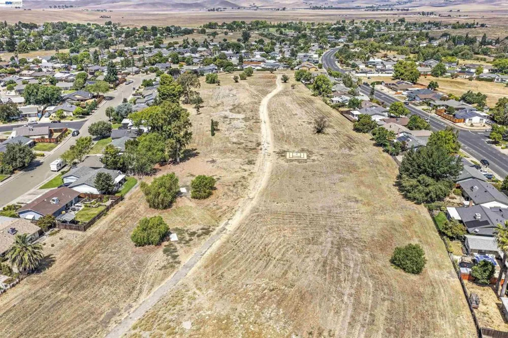 5253 Iris Way Livermore, CA 94551