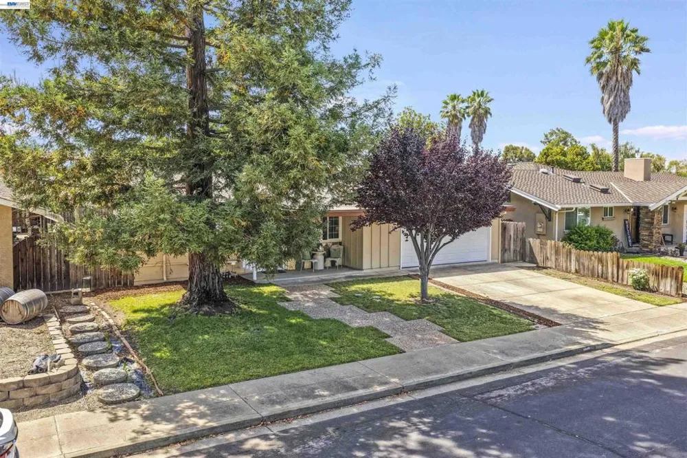 5253 Iris Way Livermore, CA 94551