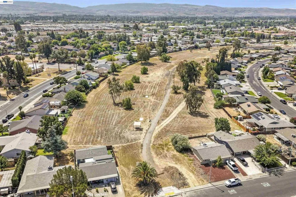 5253 Iris Way Livermore, CA 94551
