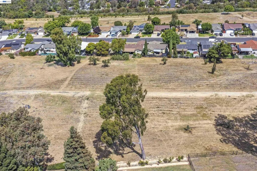 5253 Iris Way Livermore, CA 94551