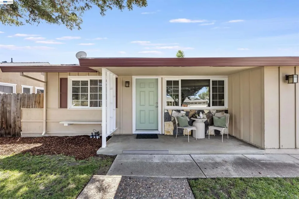 5253 Iris Way Livermore, CA 94551