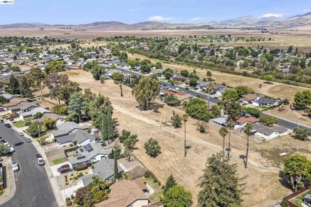 5253 Iris Way Livermore, CA 94551