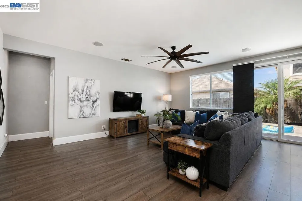 1312 Tuolumne Way Oakley, CA 94561