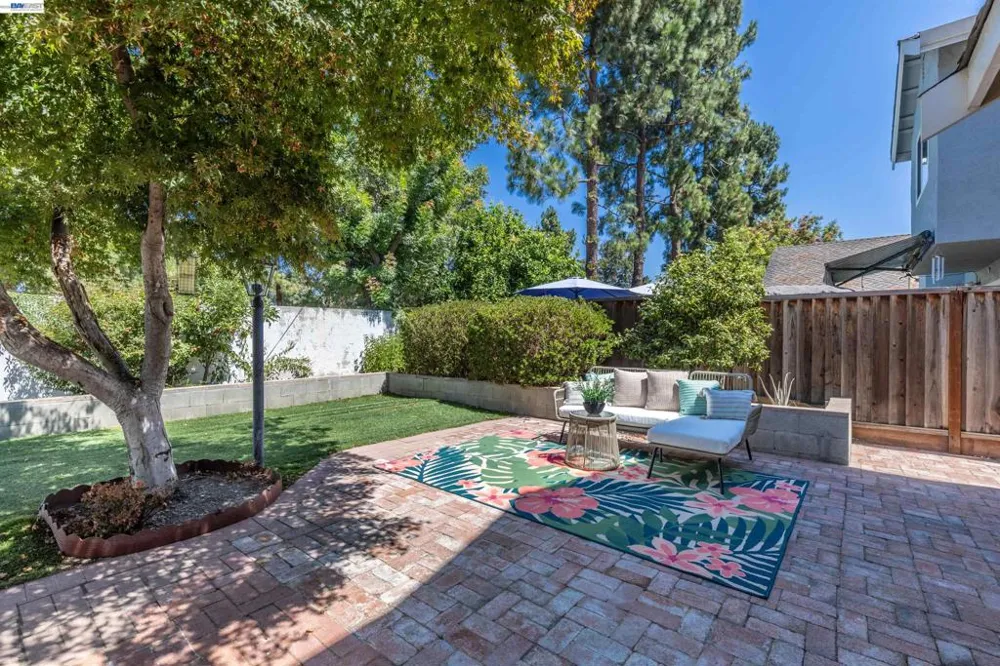 4427 Ashwood Common Fremont, CA 94538
