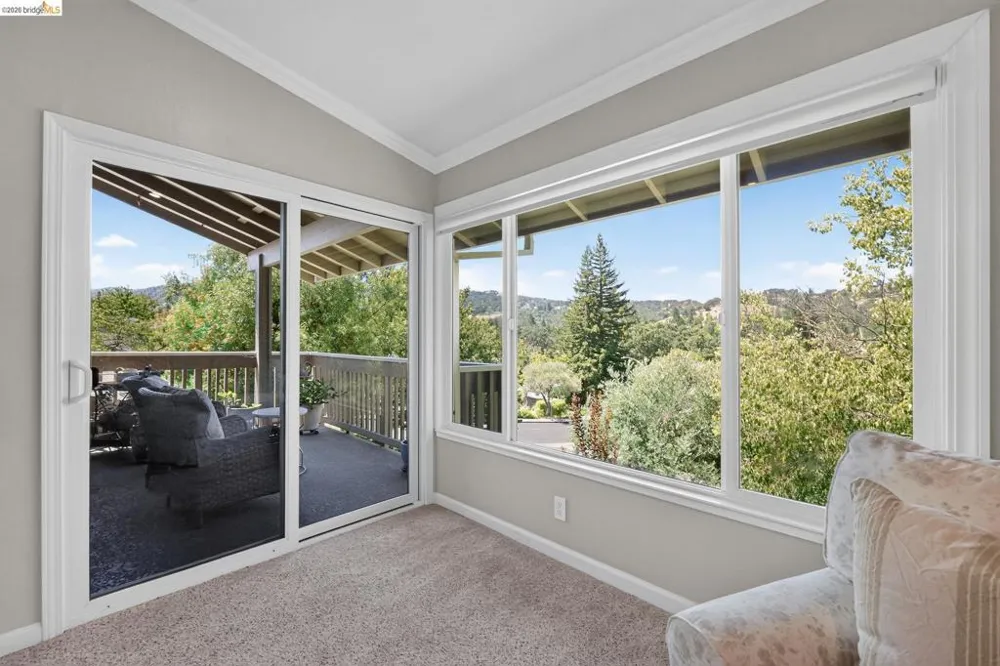 2608 Saklan Indian Drive ##3, Entry 4 Walnut Creek, CA 94595