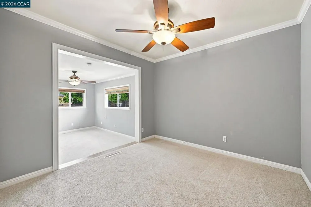 1445 Bassett Dr Concord, CA 94521