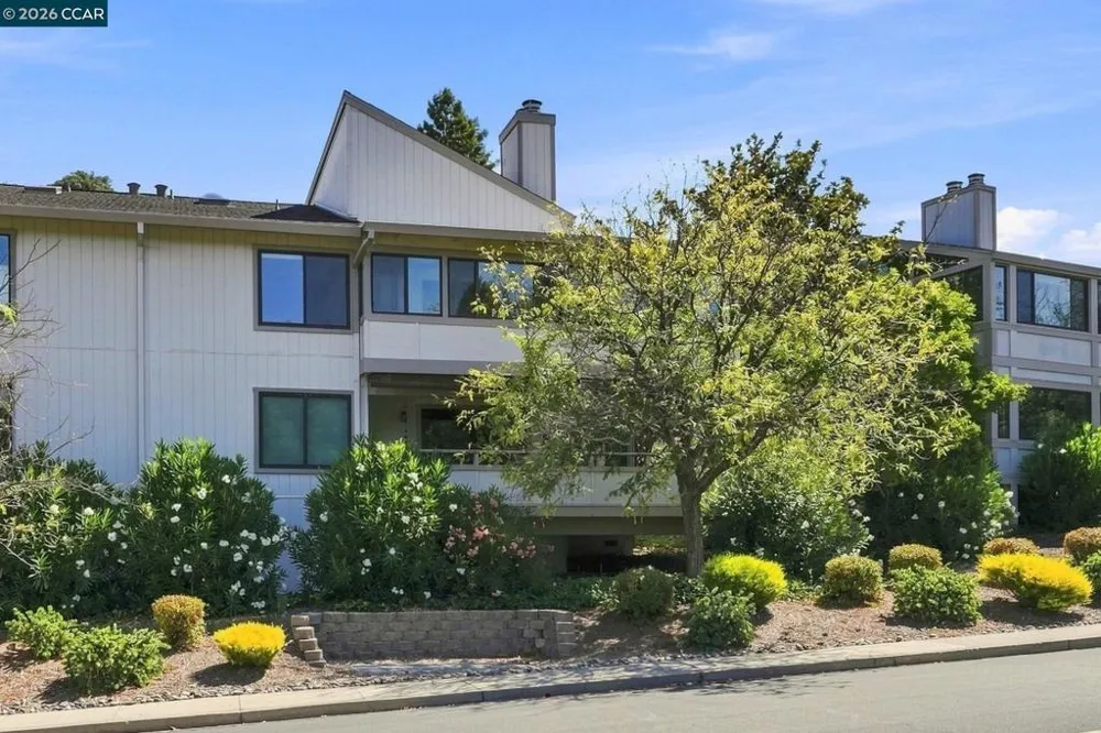 3462 ROSSMOOR PKWY #1 Walnut Creek, CA 94595