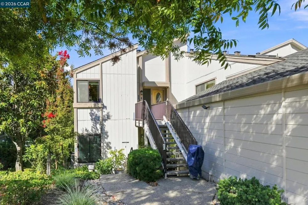 3462 ROSSMOOR PKWY #1 Walnut Creek, CA 94595
