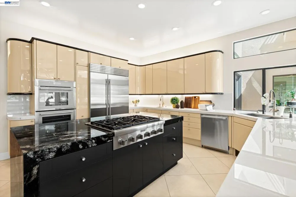 2338 Victoria Ct Livermore, CA 94550