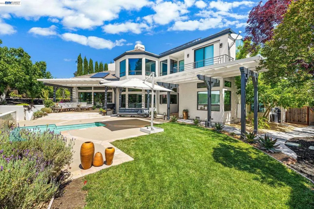 2338 Victoria Ct Livermore, CA 94550
