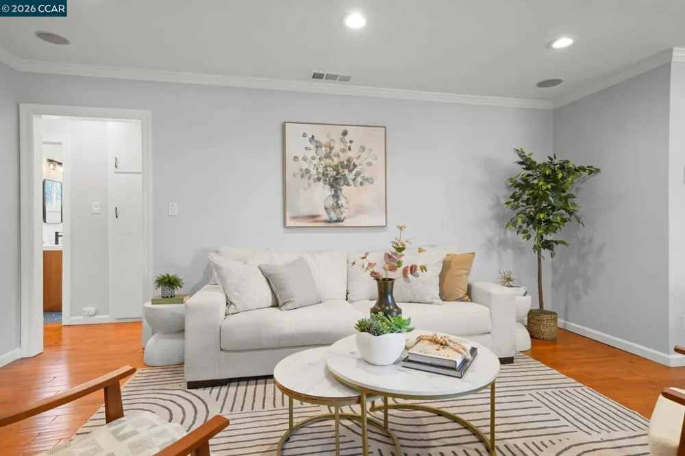 1555 Violet Way Pleasant Hill, CA 94523