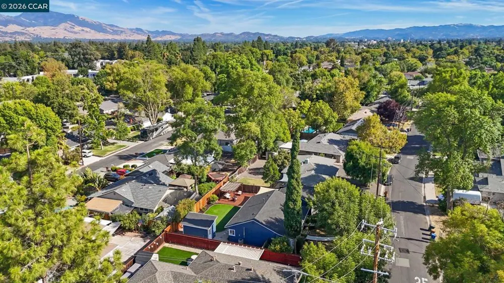 1555 Violet Way Pleasant Hill, CA 94523