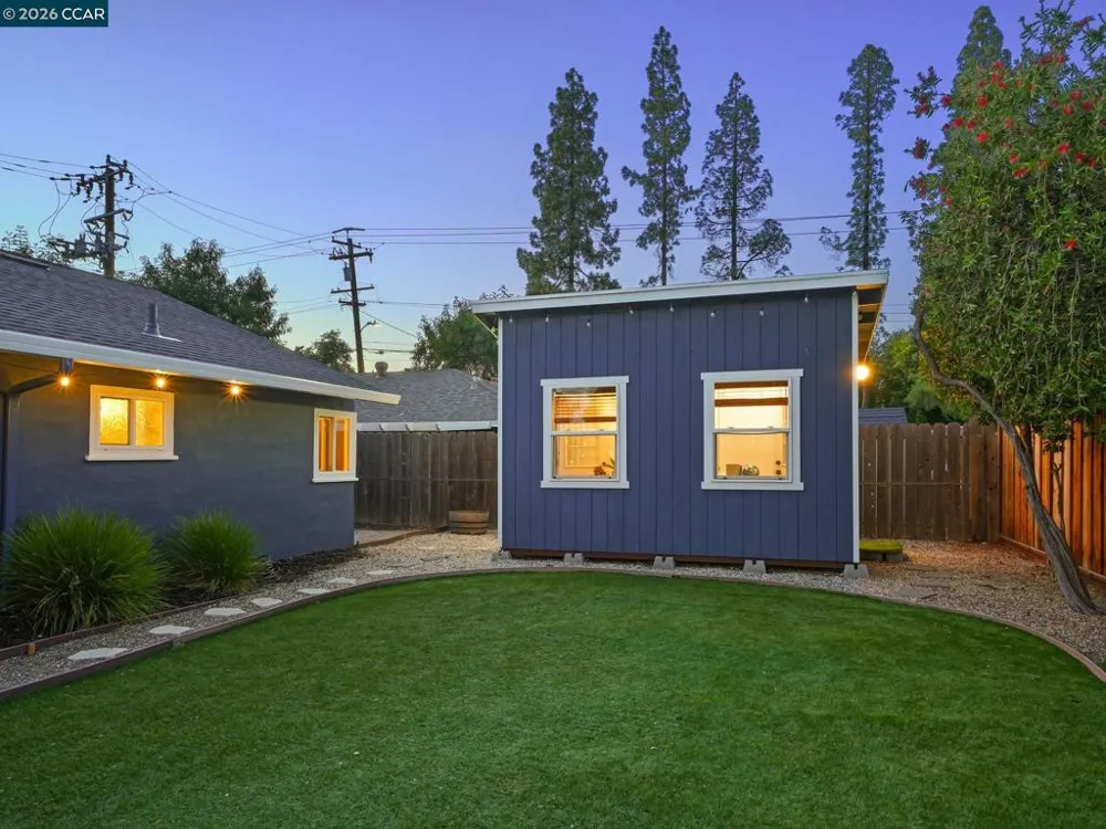 1555 Violet Way Pleasant Hill, CA 94523