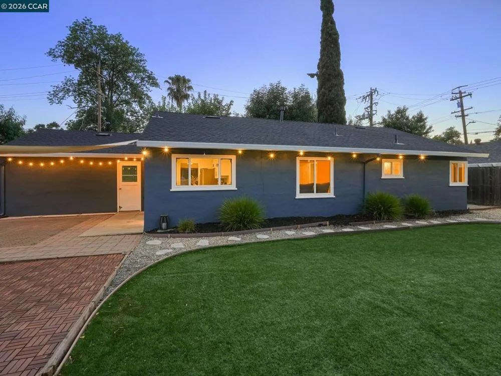 1555 Violet Way Pleasant Hill, CA 94523