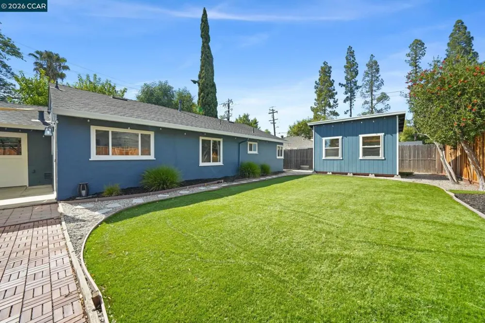 1555 Violet Way Pleasant Hill, CA 94523