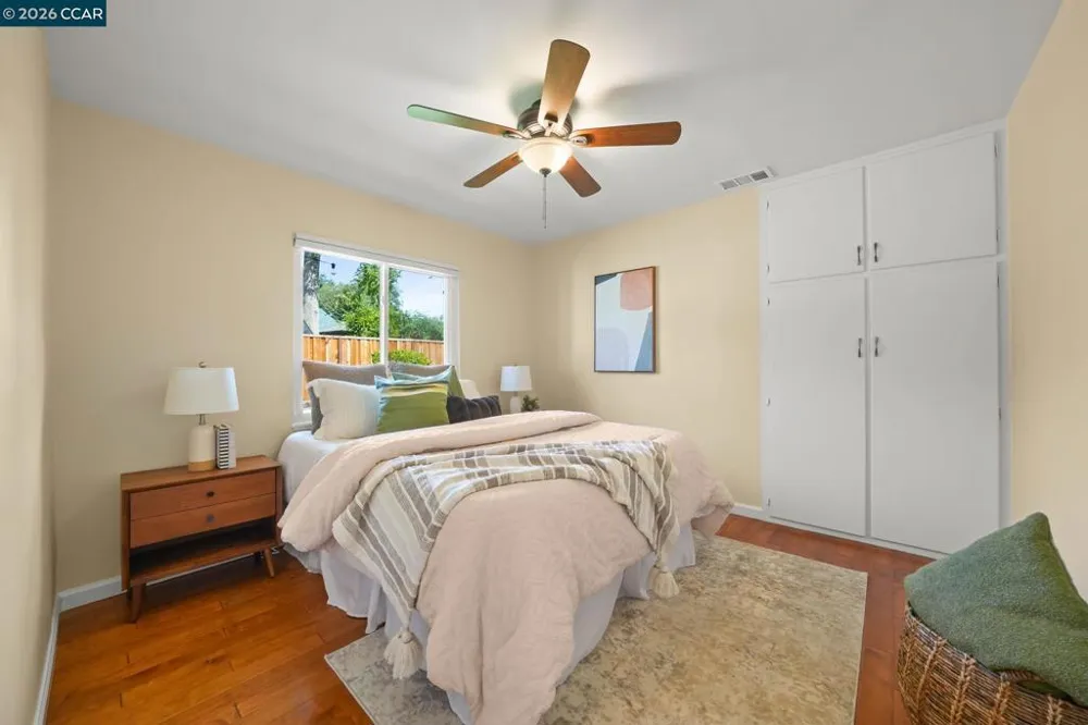 1555 Violet Way Pleasant Hill, CA 94523