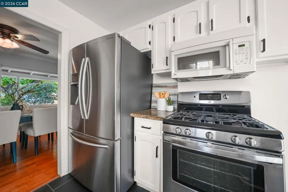 1555 Violet Way Pleasant Hill, CA 94523