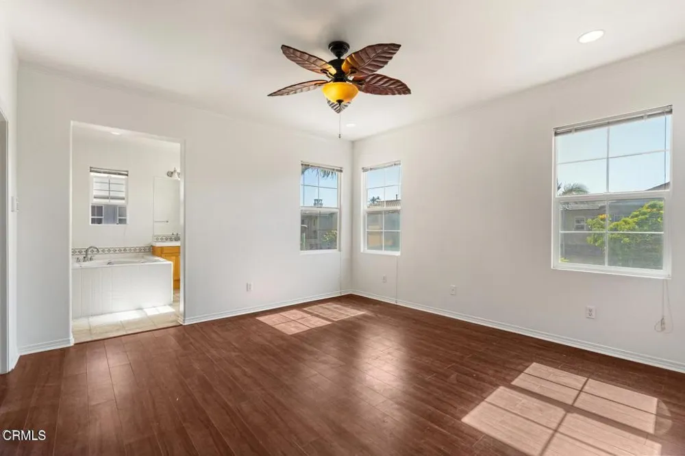 368 E B STREET Port Hueneme, CA 93041