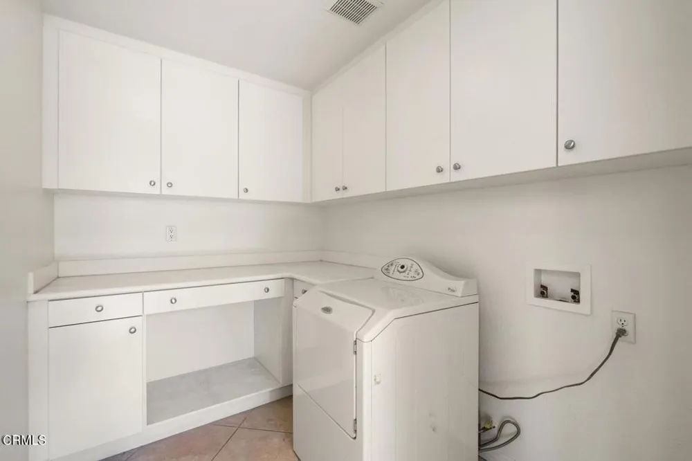368 E B STREET Port Hueneme, CA 93041