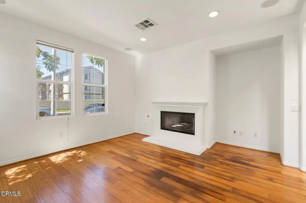 368 E B STREET Port Hueneme, CA 93041