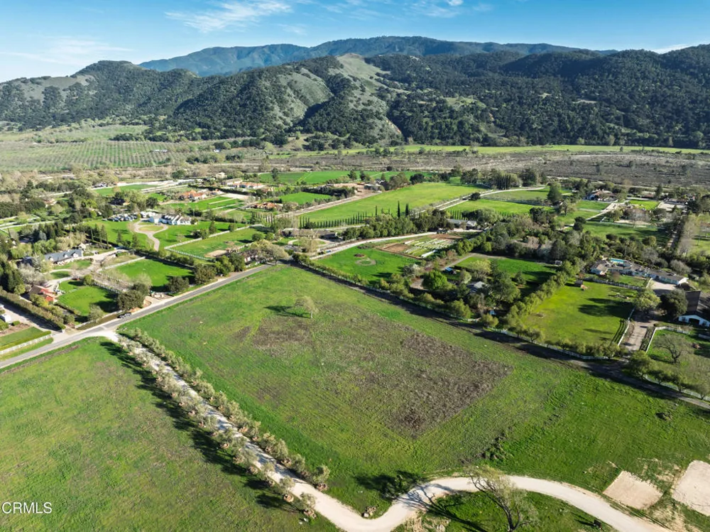 White Oak Road Santa Ynez, CA 93460