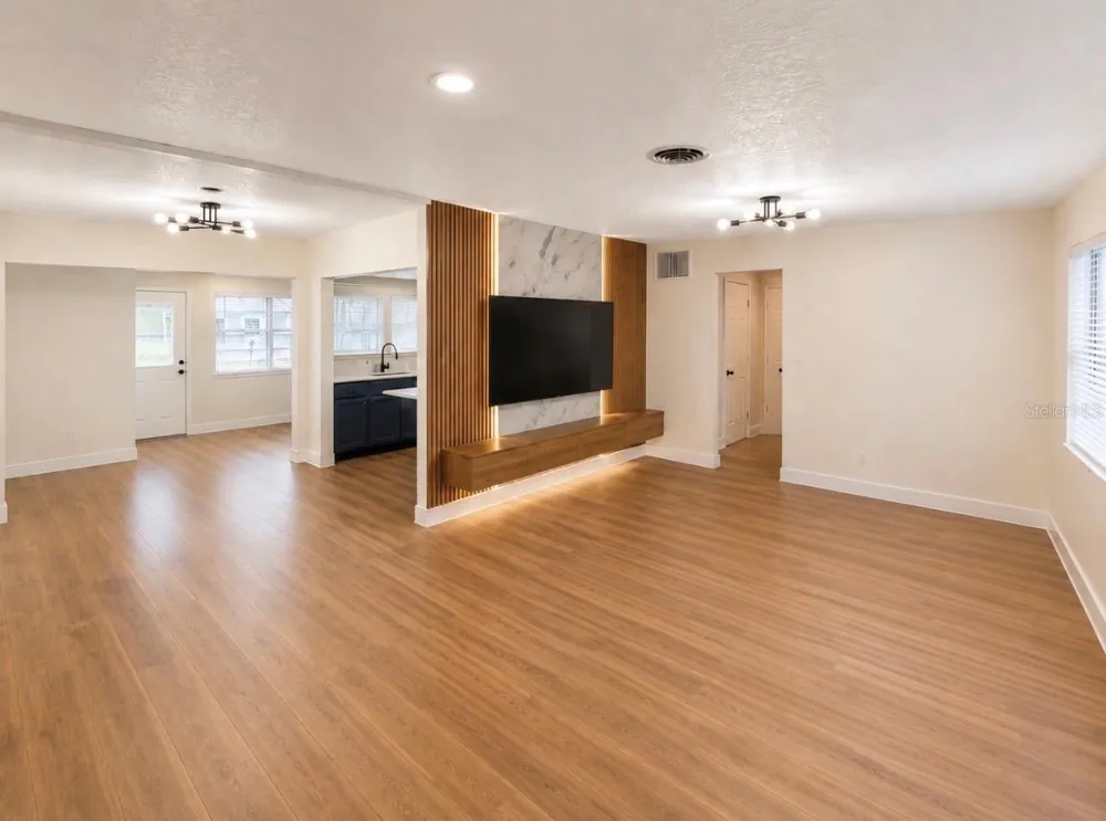 3101 FLOWERTREE ROAD Belle Isle, FL 32812