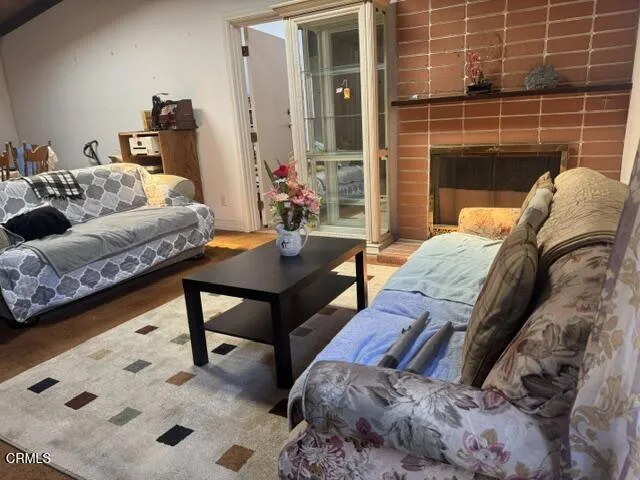 935 E Hillcrest Drive Thousand Oaks, CA 91360