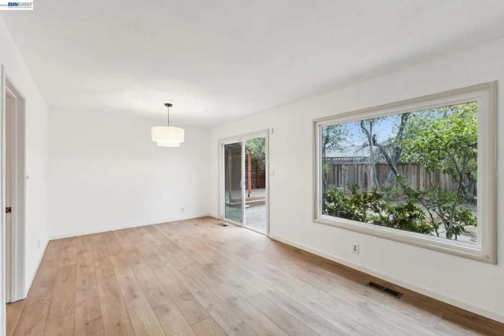 1804 Sereno Dr Vallejo, CA 94589