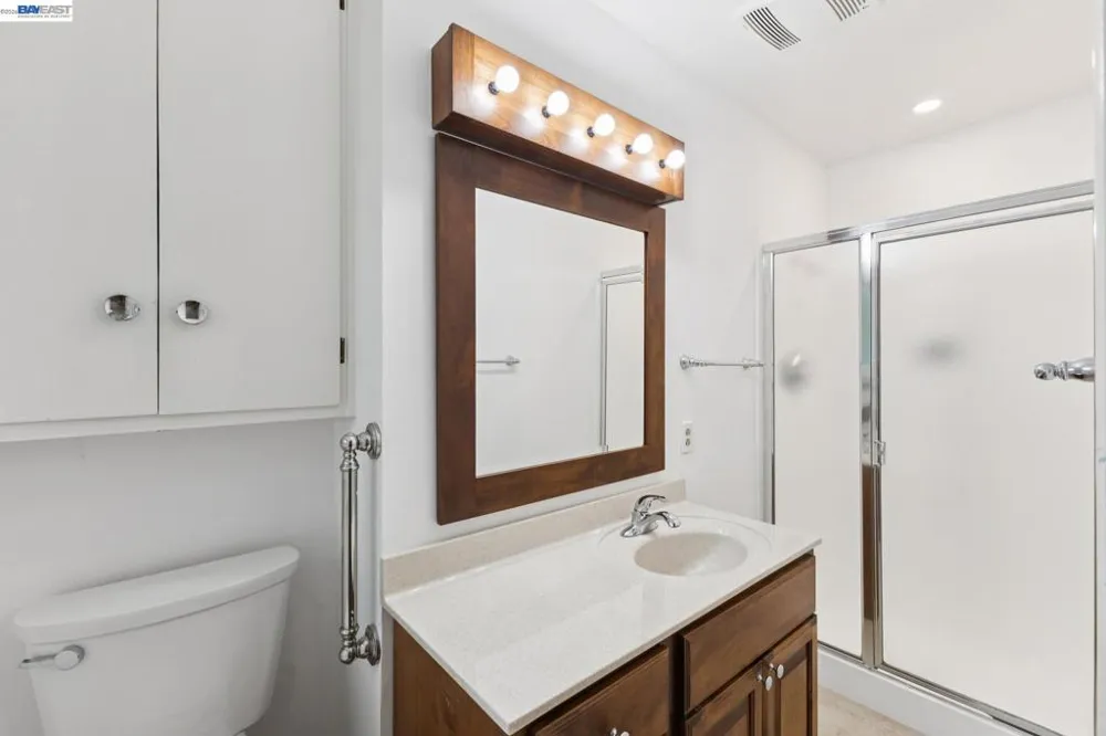 1804 Sereno Dr Vallejo, CA 94589