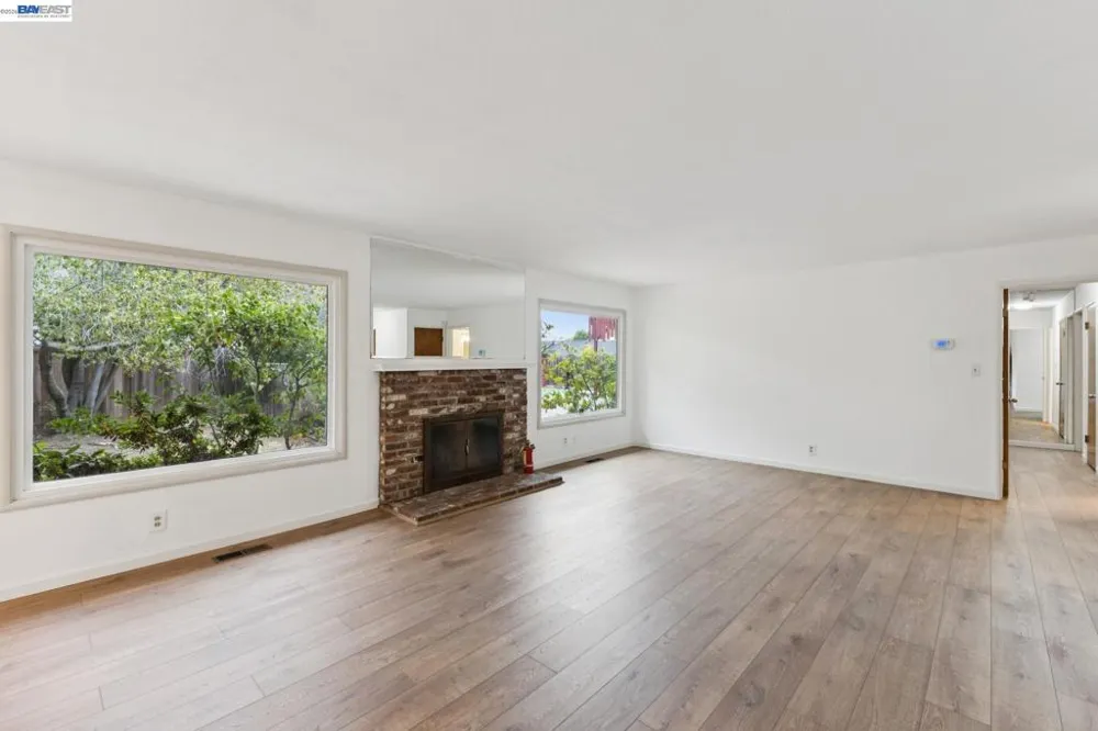 1804 Sereno Dr Vallejo, CA 94589