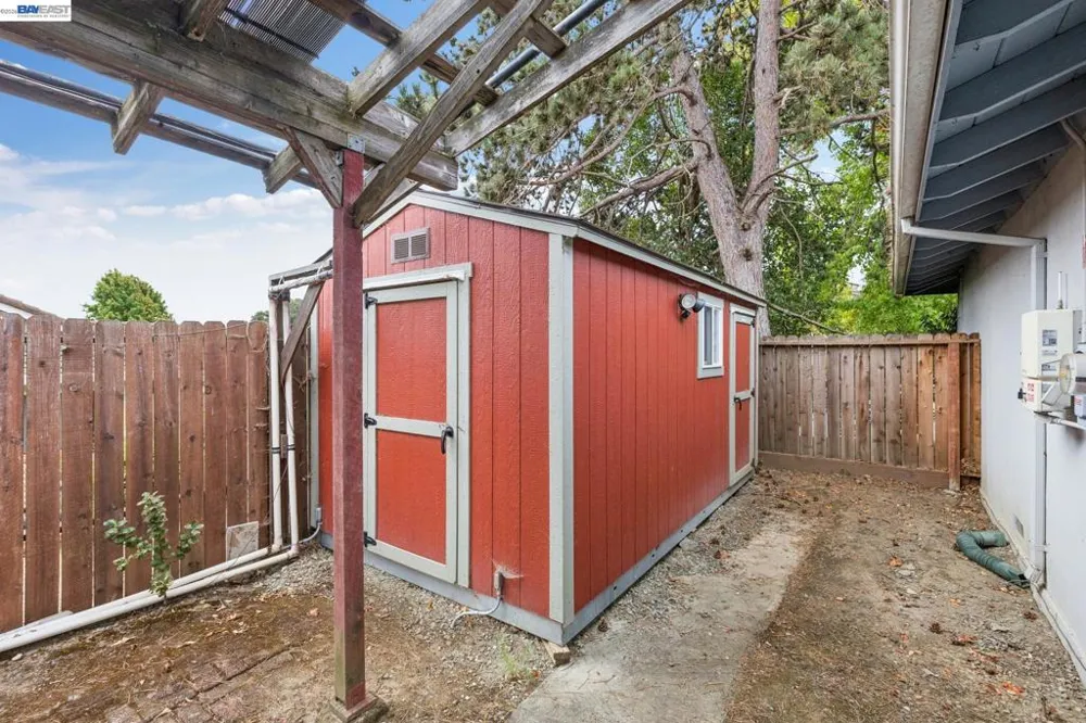 1804 Sereno Dr Vallejo, CA 94589