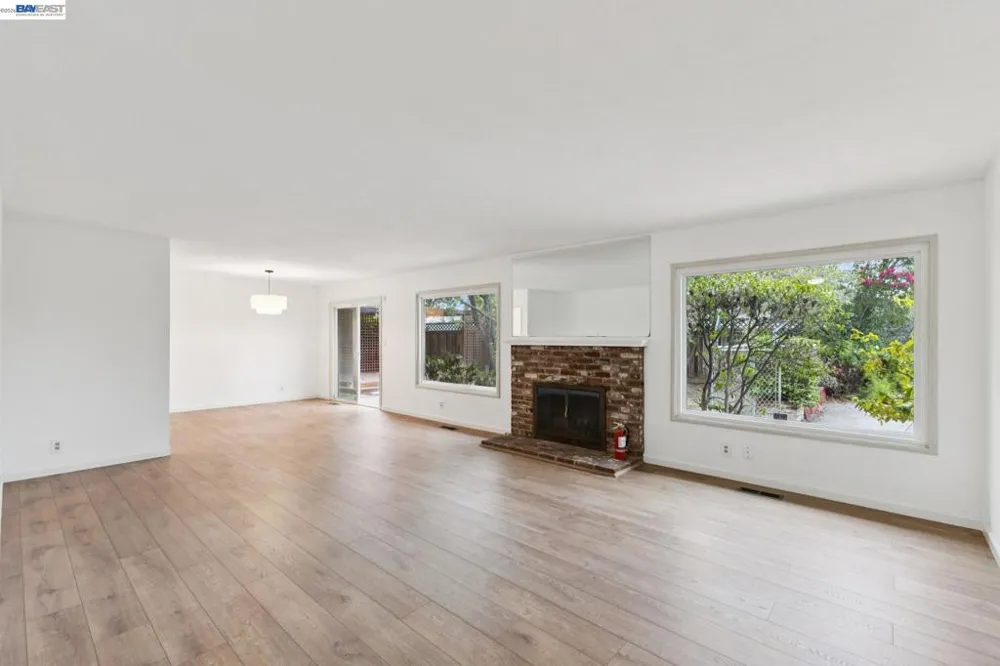 1804 Sereno Dr Vallejo, CA 94589