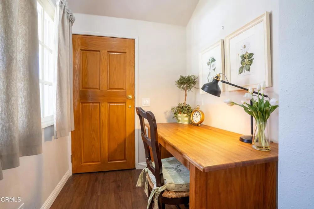 233 El Plano Drive Ojai, CA 93023