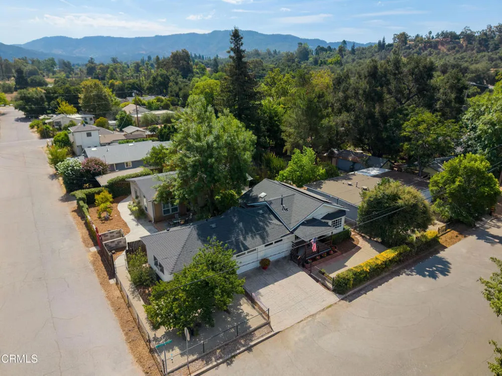 233 El Plano Drive Ojai, CA 93023
