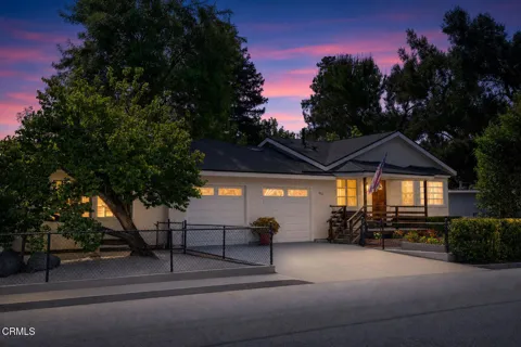 233 El Plano Drive