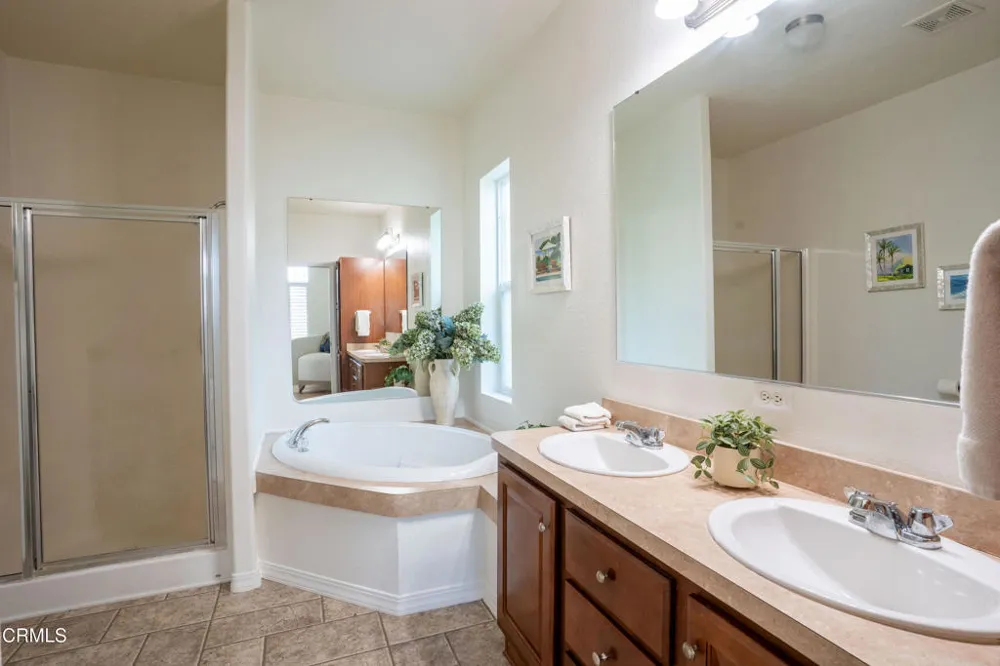 233 El Plano Drive Ojai, CA 93023