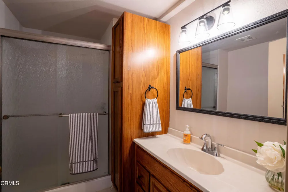 233 El Plano Drive Ojai, CA 93023