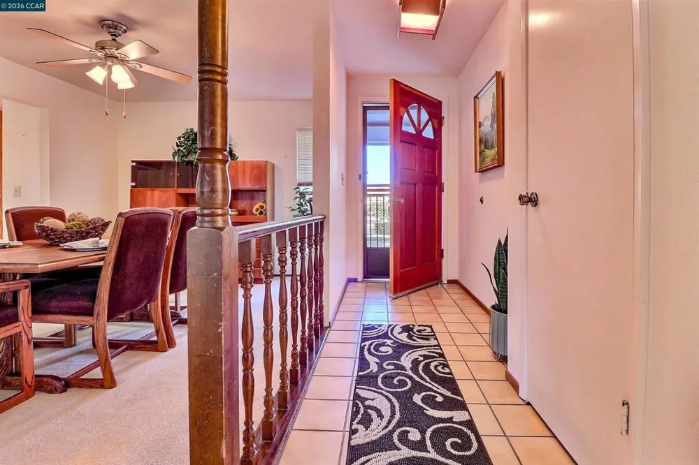 2811 Saint Joseph Dr Concord, CA 94518