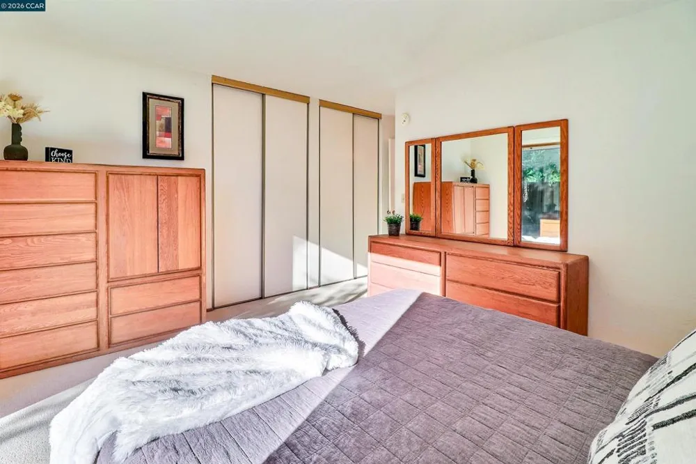 2811 Saint Joseph Dr Concord, CA 94518