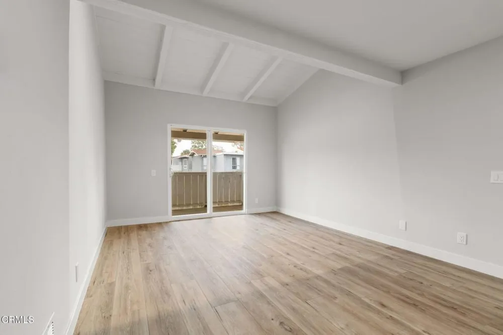 1300 Saratoga Avenue #2009 Ventura, CA 93003