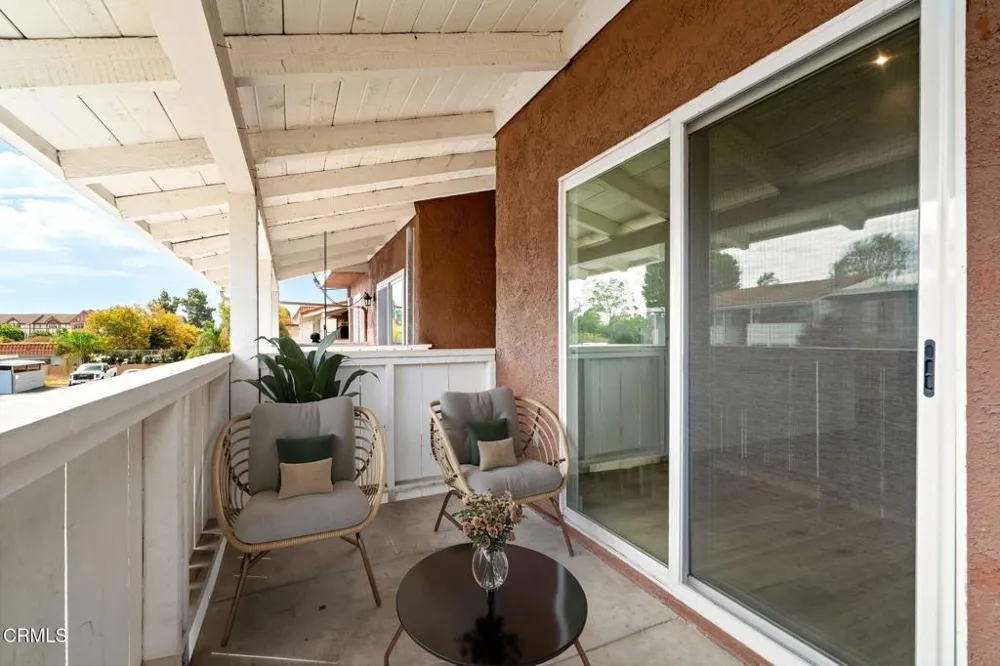 1300 Saratoga Avenue #2009 Ventura, CA 93003