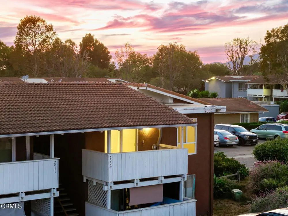 1300 Saratoga Avenue #2009 Ventura, CA 93003