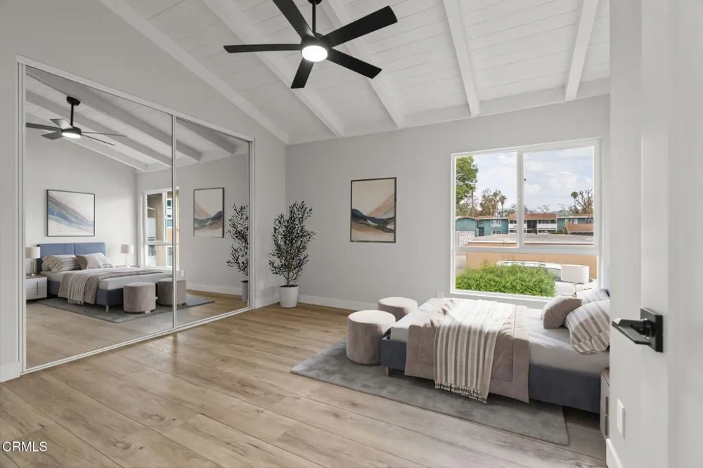 1300 Saratoga Avenue #2009 Ventura, CA 93003