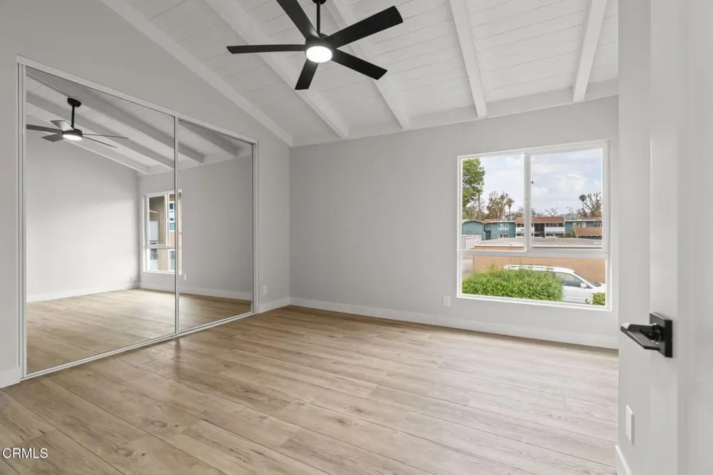 1300 Saratoga Avenue #2009 Ventura, CA 93003