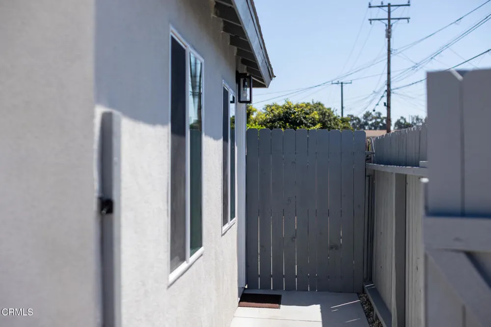 506 E Hemlock Street Oxnard, CA 93033