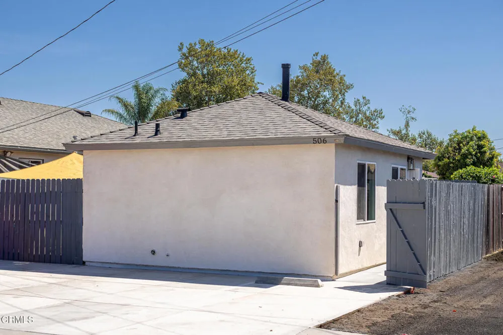 506 E Hemlock Street Oxnard, CA 93033