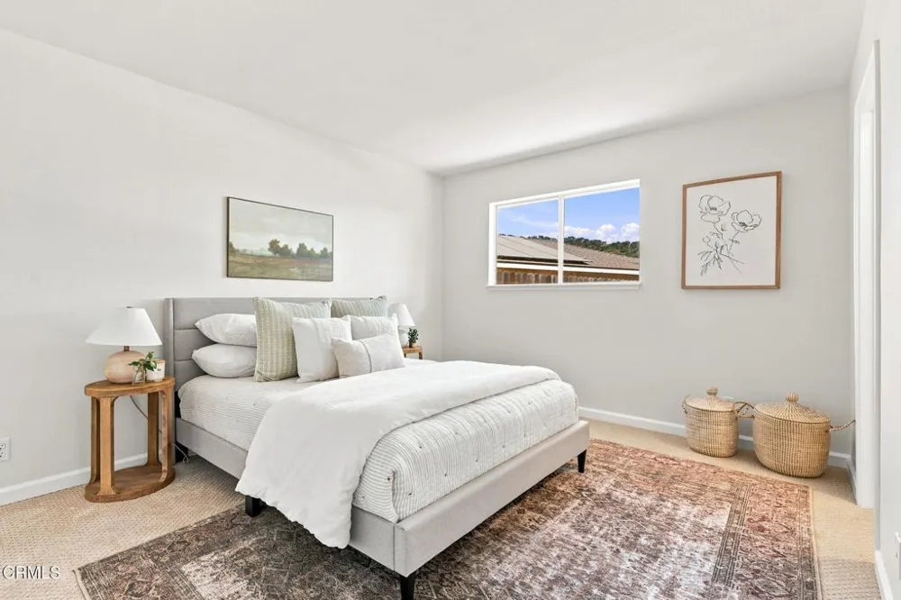 575 E Thomas Street Oak View, CA 93022