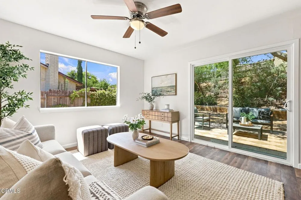 575 E Thomas Street Oak View, CA 93022