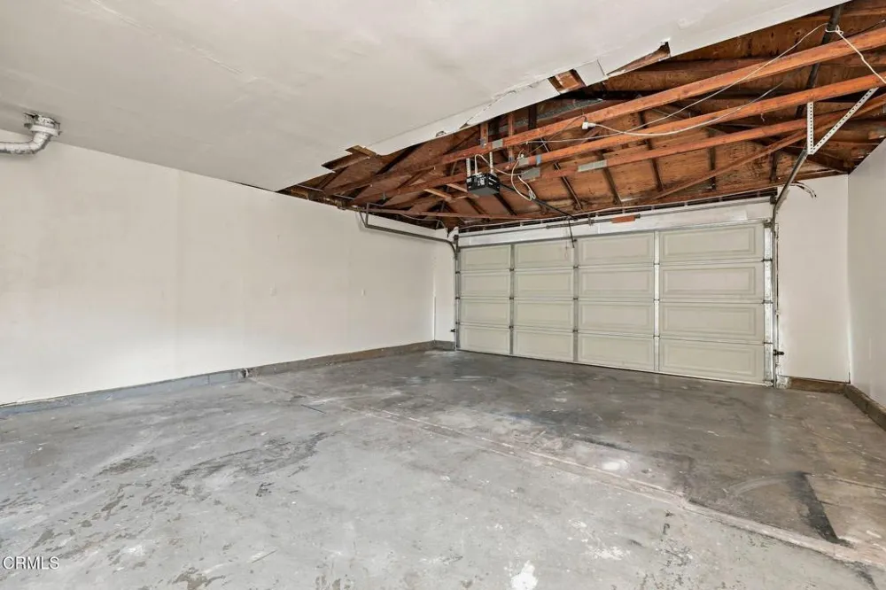 575 E Thomas Street Oak View, CA 93022