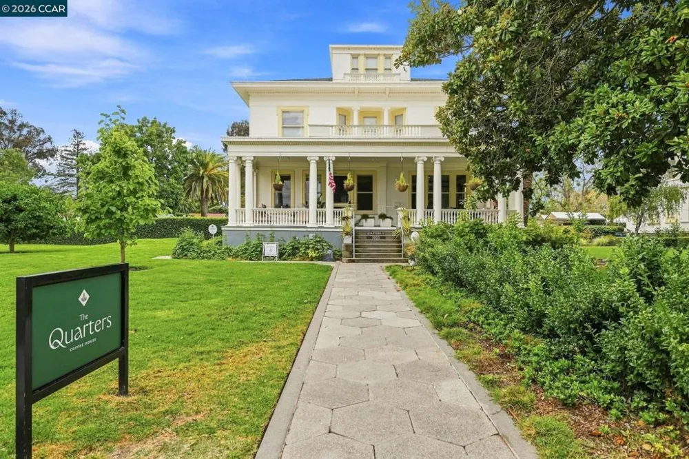 1149 Azuar Ave Vallejo, CA 94592